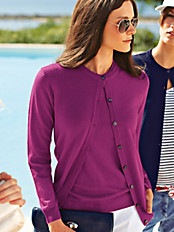  - Twinset